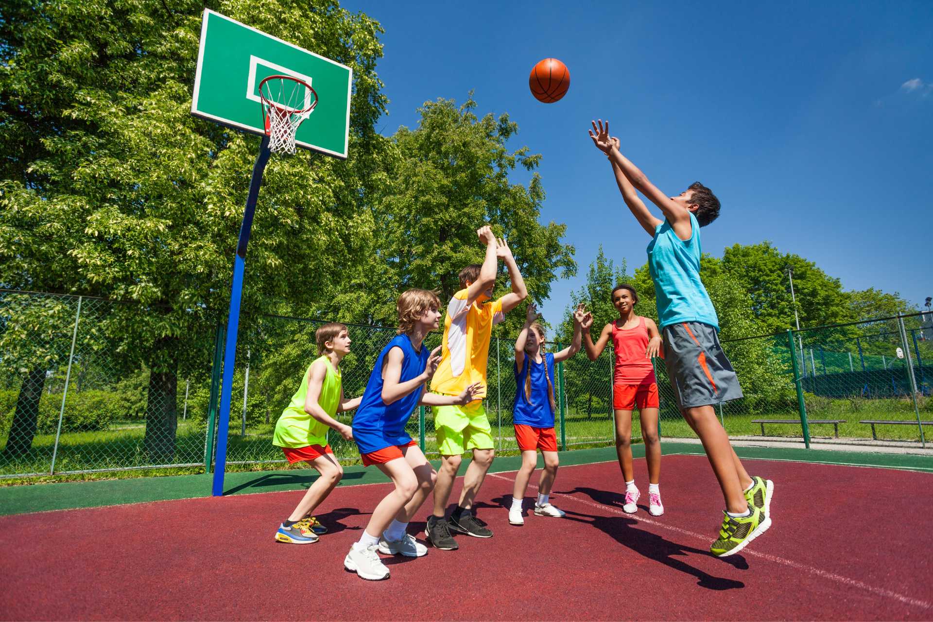 The Importance of Enrolling Kids in Extracurricular Activities